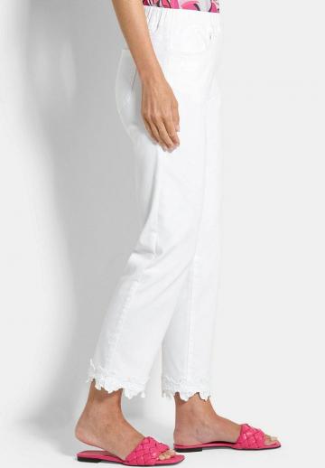 Короткие джинсы