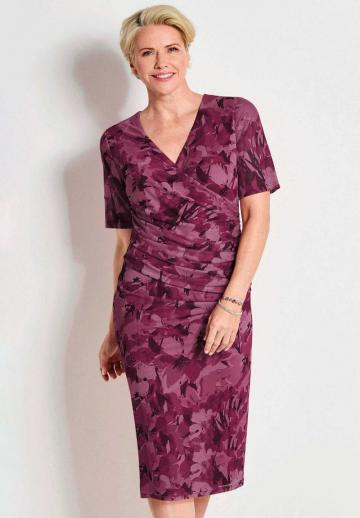 Платье футляр