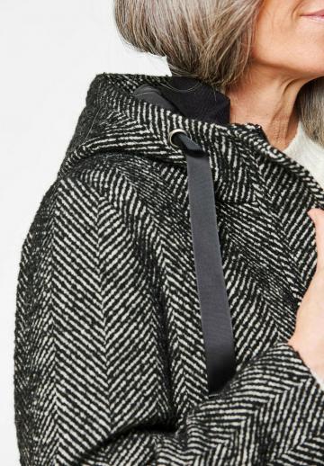 Шерстяное пальто