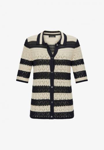 Вязаная кофта