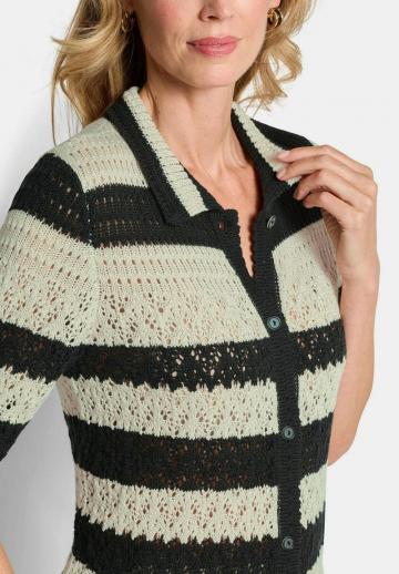 Вязаная кофта