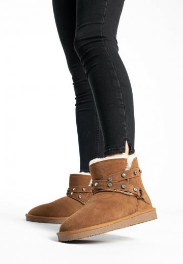 Зимние ботинки