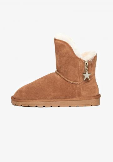 Зимние ботинки