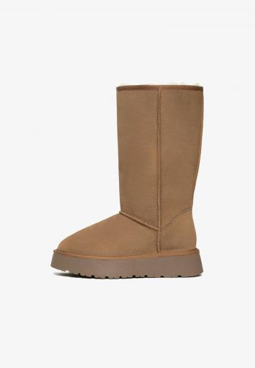 Зимние ботинки