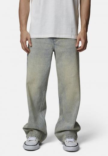 Свободные джинсы