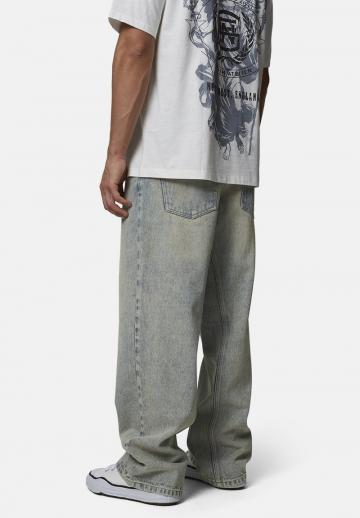 Свободные джинсы