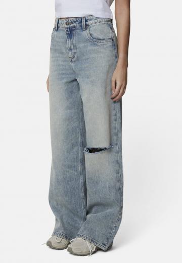 Свободные джинсы