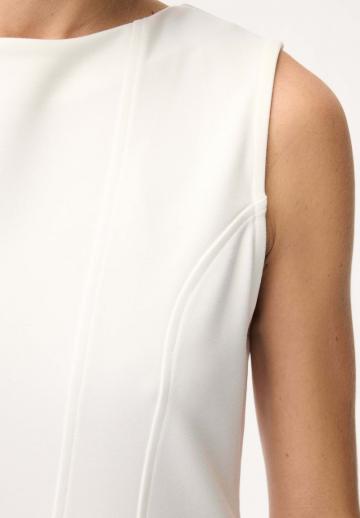 Блузка без рукавов