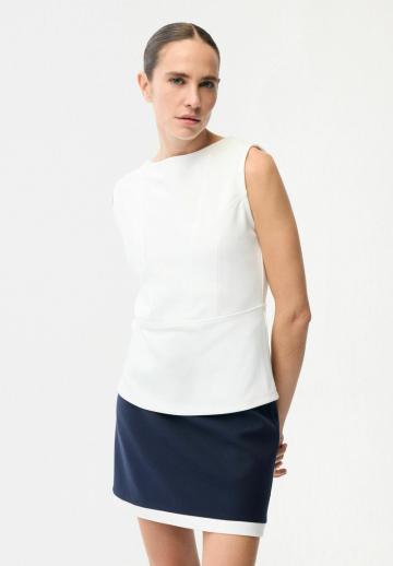 Блузка без рукавов