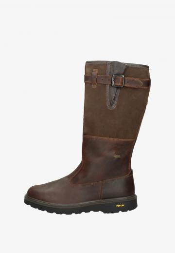 Зимние ботинки