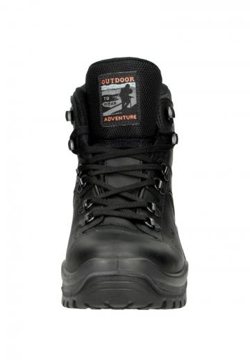 Походные ботинки