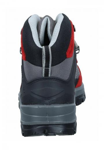 Походные ботинки