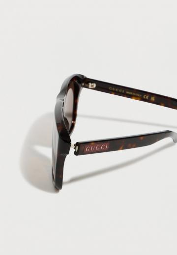 Солнечные очки