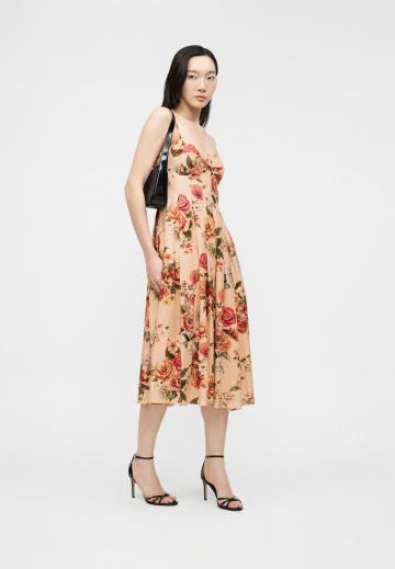 Летнее платье