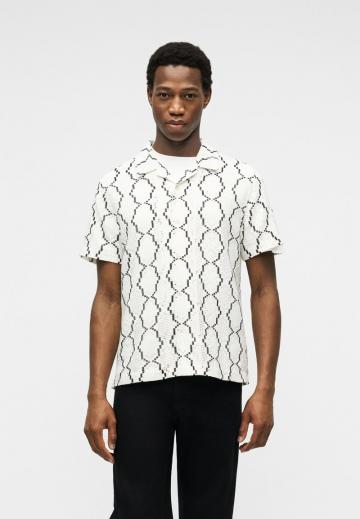 Рубашка с коротким рукавом