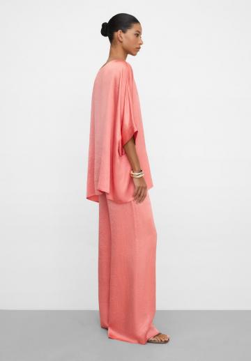 Атласная блузка