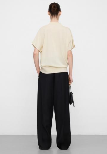 Атласная блузка