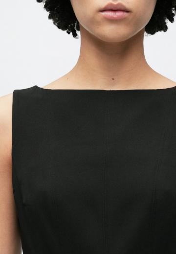 Короткое платье