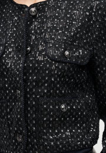 Короткая куртка