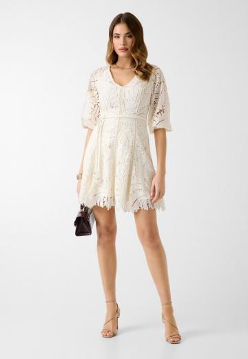 Короткое платье