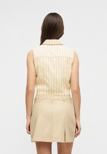 Короткая куртка