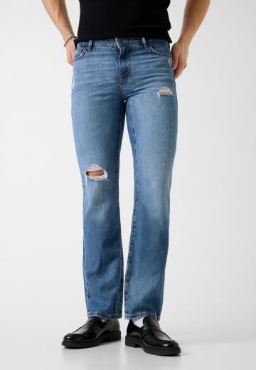 Узкие джинсы