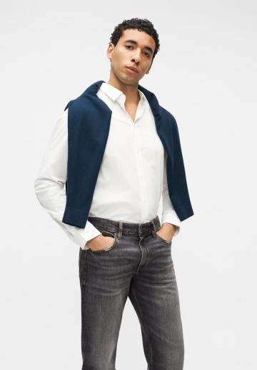 Прямые джинсы