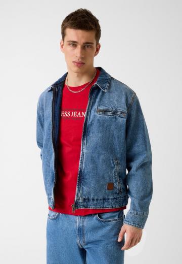 Джинсовая куртка