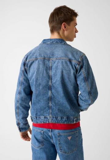 Джинсовая куртка