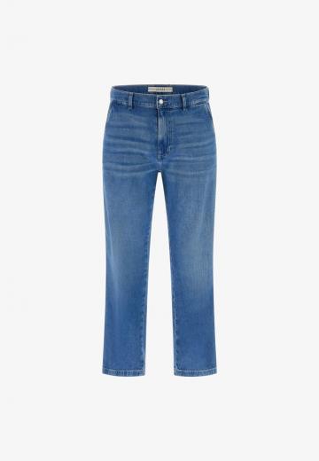 Прямые джинсы