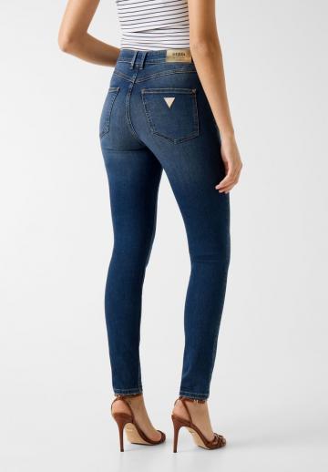 Узкие джинсы