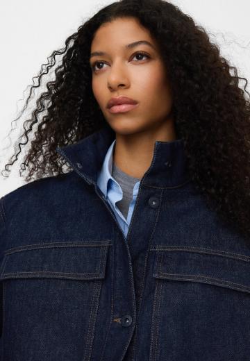 Короткое пальто