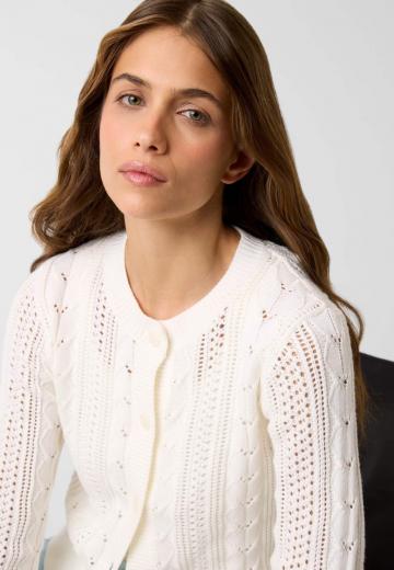 Вязаная кофта