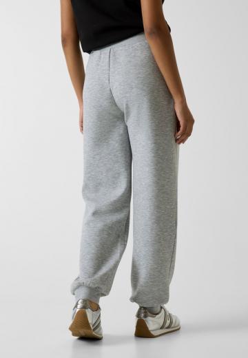 Спортивные штаны