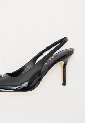 Туфли на высоком каблуке