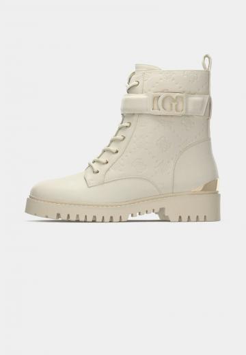 Ботинки на шнуровке