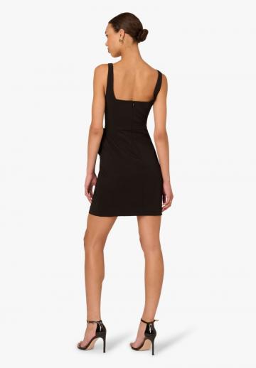 Платье футляр