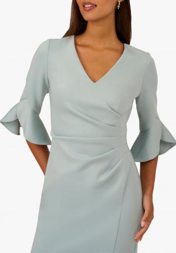 Платье футляр