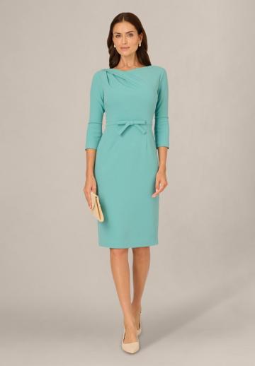 Платье футляр