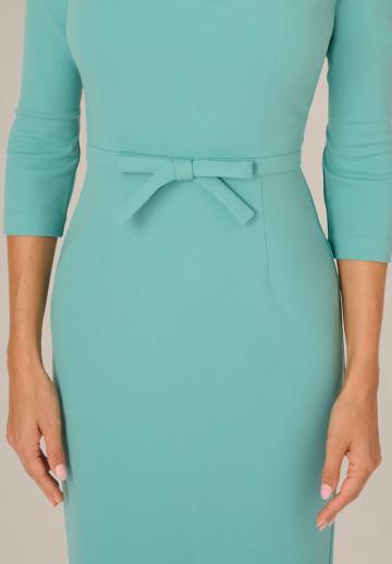 Платье футляр