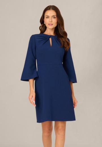 Короткое платье