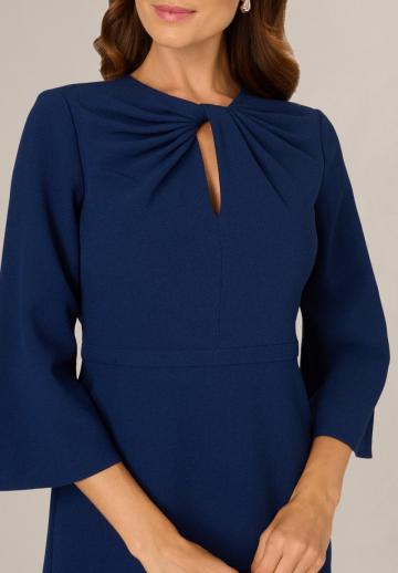 Короткое платье