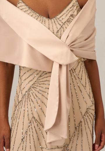 Короткая куртка