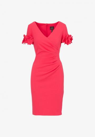 Платье футляр