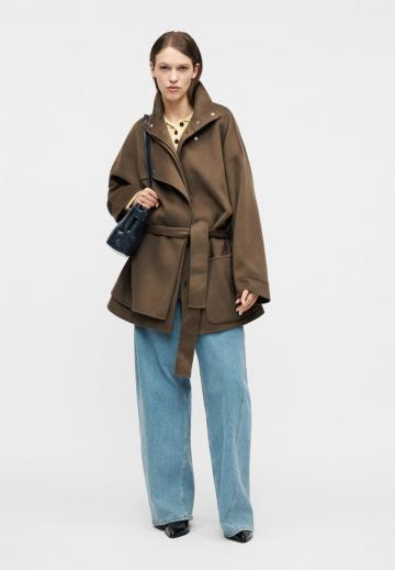 Шерстяное пальто