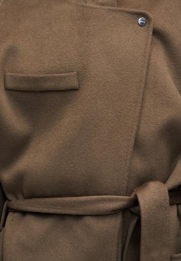 Шерстяное пальто