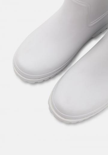 Резиновые сапоги