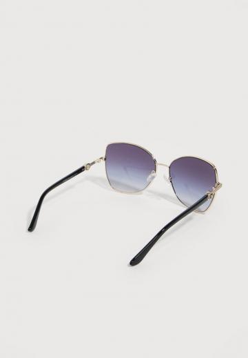 Солнечные очки