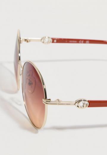 Солнечные очки