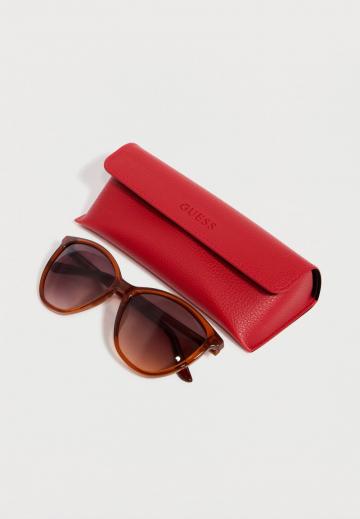 Солнечные очки